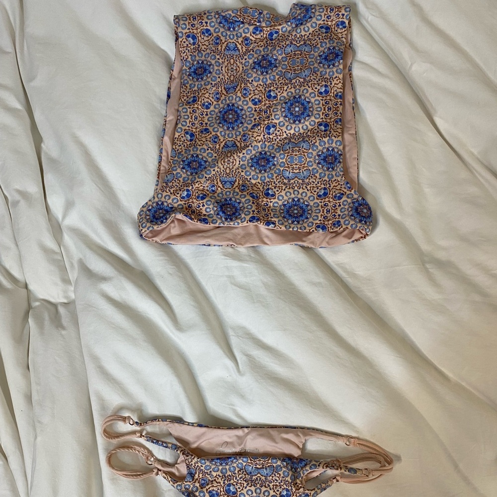 REVERSIBLE Frankies bikini 👙 - Picture 5 of 8